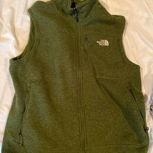 Men's green north face fleece vest XL
